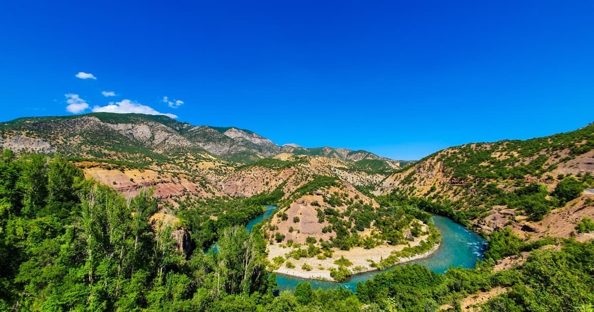 Munzur Vadisi Milli Parkı Yürüyüş Rehberi: Mercan Buzul Gölleri ve Gözeler